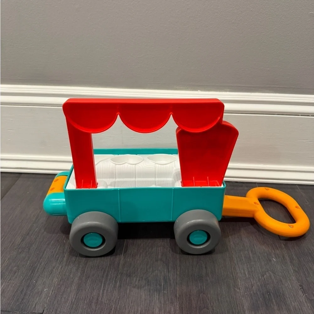 Fisher-Price Laugh & Learn Famers Market Pull-Along Toy Toddler Baby - No Pieces
